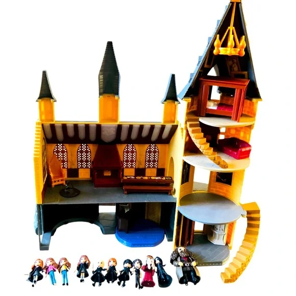 Warner Toys Harry Potter Hogwarts Castle Wizarding World